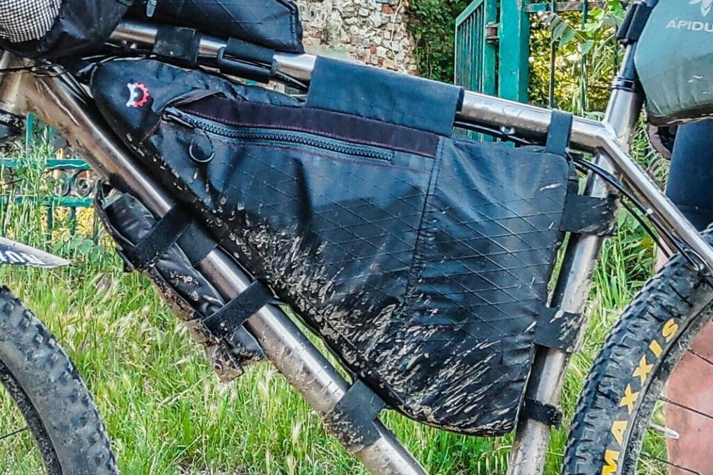 Bikepacking Taschen Test Vergleich Rahmentasche Frame Bag