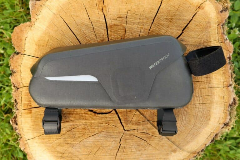 Riverside Bikepacking Oberrohrtasche im Praxistest – stabile Cockpit Tasche mit Magnetverschluss